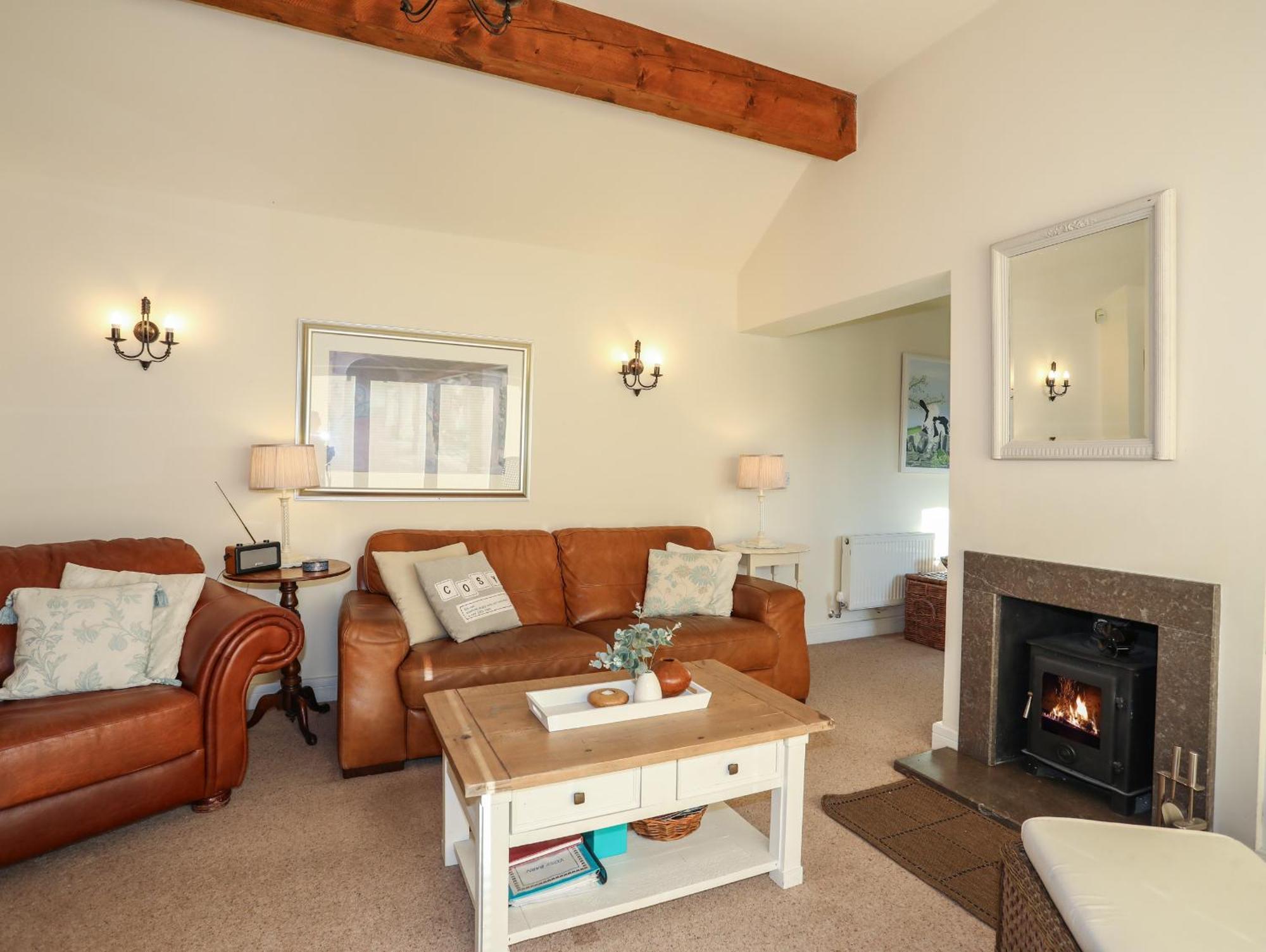 Cosy Barn Villa Dwyran Exterior photo